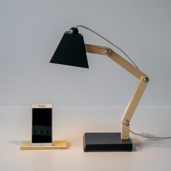 Ugli Masa Lambası Yan Görünüm