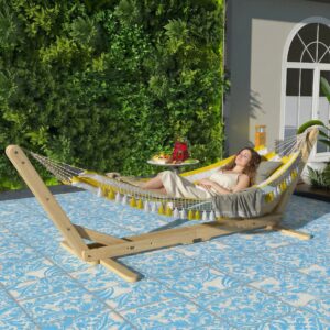 UGLİ Hamak Hamak Standı Üzerinde Dinlenen Kadın